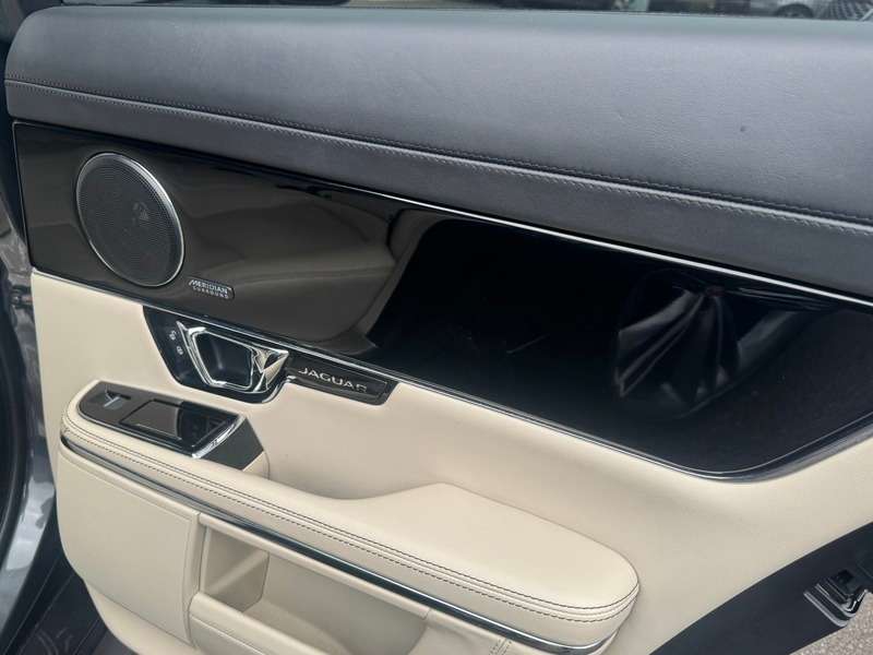 2018 JAGUAR XJ 2018 JAGUAR XJ