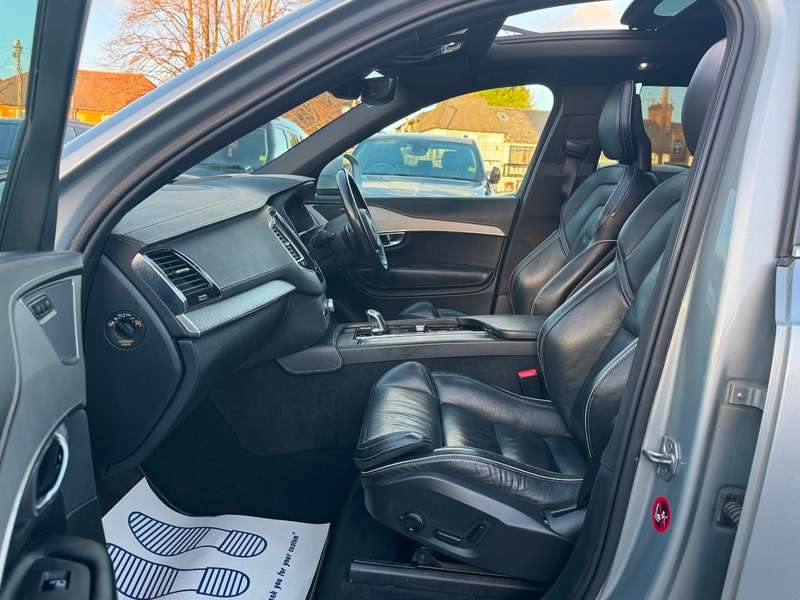 2017 VOLVO XC90 2017 VOLVO XC90