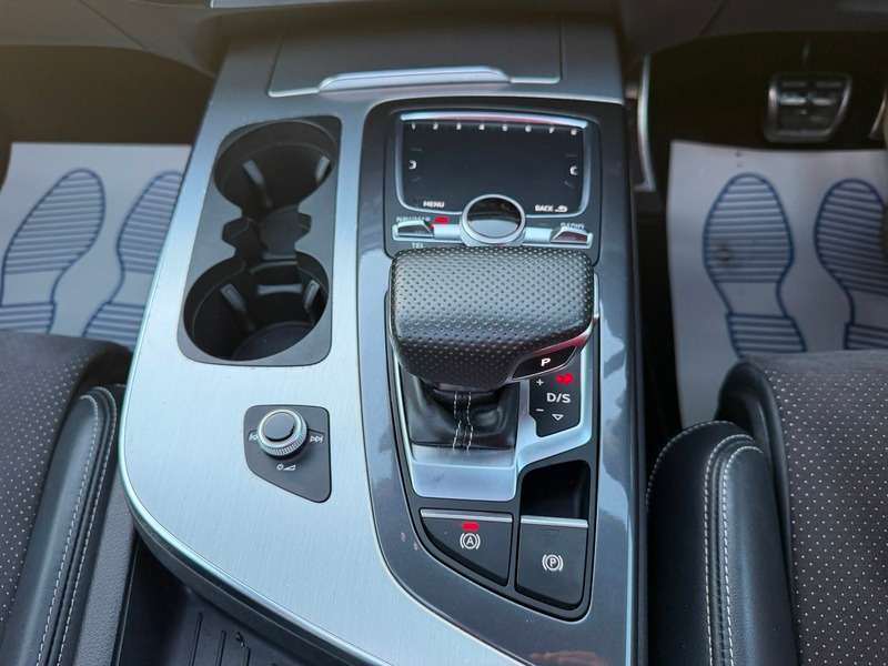 2019 AUDI Q7 2019 AUDI Q7