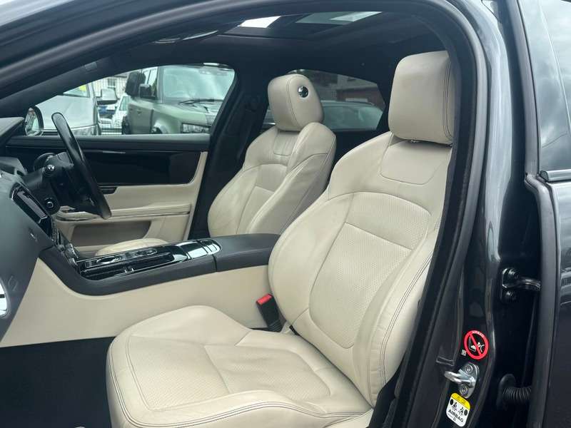 2018 JAGUAR XJ 2018 JAGUAR XJ