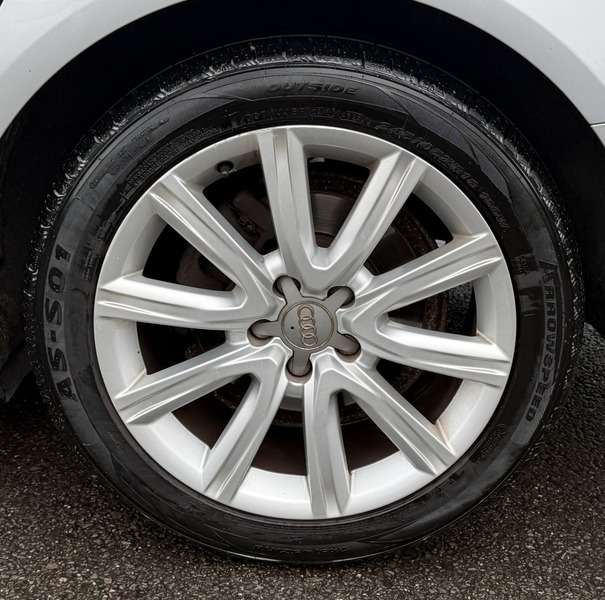 2011 AUDI A6 AVANT 2011 AUDI A6 AVANT