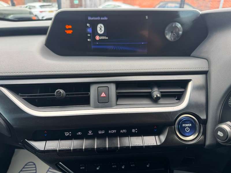 2020 LEXUS UX 2020 LEXUS UX