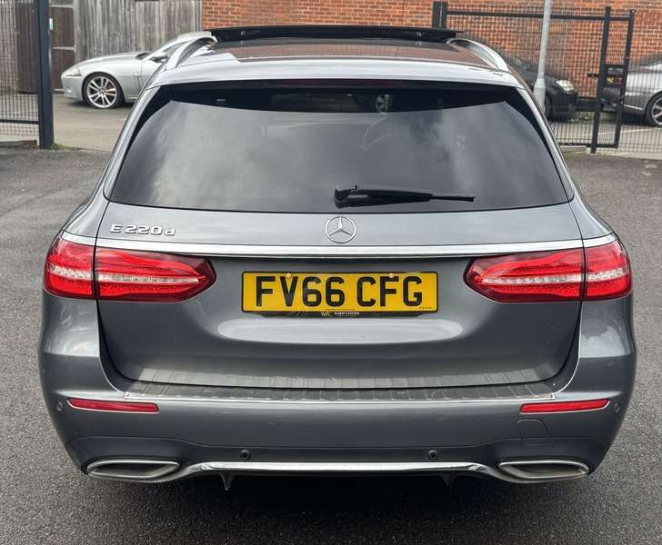 2016 MERCEDES-BENZ E CLASS 2016 MERCEDES-BENZ E CLASS