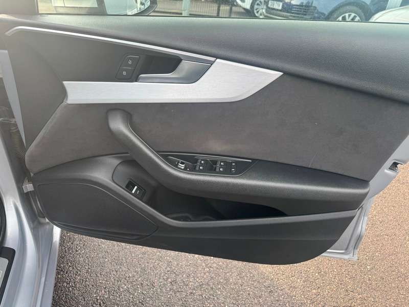 2016 AUDI A4 2016 AUDI A4