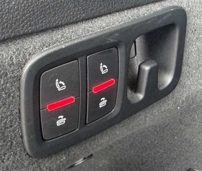 2016 AUDI Q7 2016 AUDI Q7