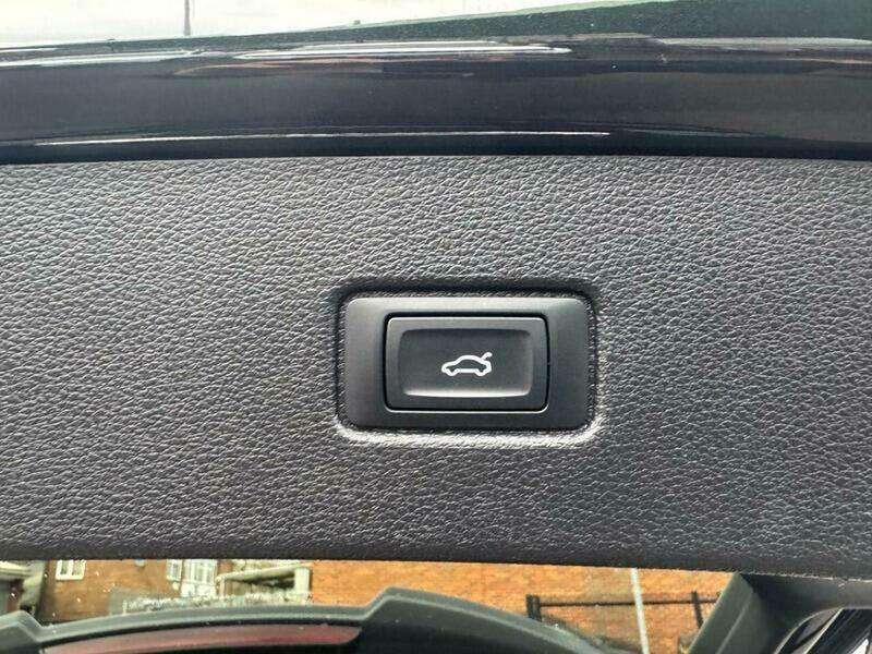 2017 AUDI Q7 2017 AUDI Q7