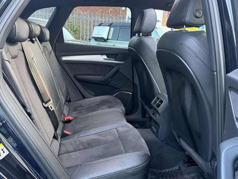 2017 AUDI Q5 2017 AUDI Q5