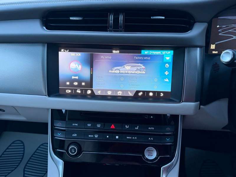 2018 JAGUAR XF 2018 JAGUAR XF