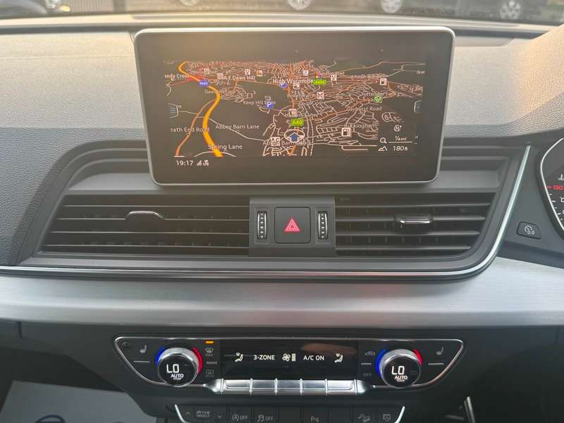 2018 AUDI SQ5 2018 AUDI SQ5