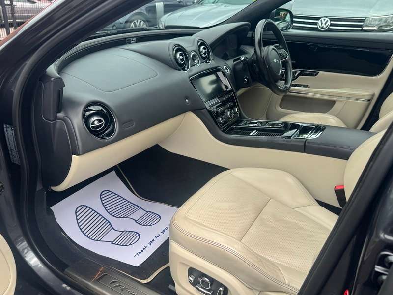 2018 JAGUAR XJ 2018 JAGUAR XJ