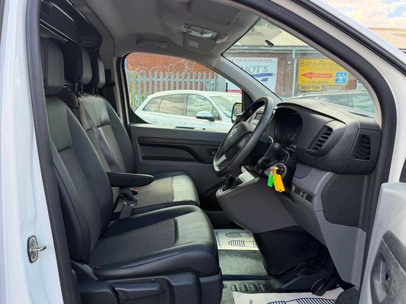 2021 VAUXHALL VIVARO 2021 VAUXHALL VIVARO