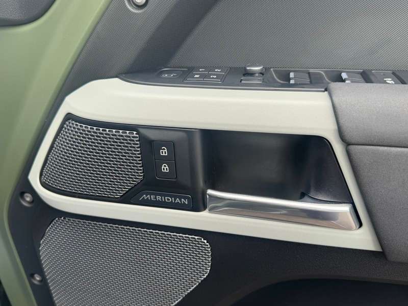 2020 LAND ROVER DEFENDER 2020 LAND ROVER DEFENDER