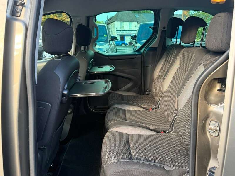 2017 PEUGEOT PARTNER TEPEE 2017 PEUGEOT PARTNER TEPEE