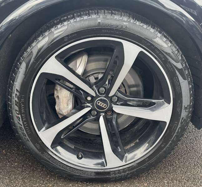 2018 AUDI Q7 2018 AUDI Q7