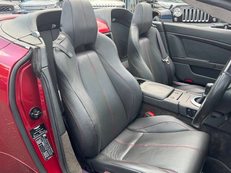 2006 ASTON MARTIN VANTAGE 2006 ASTON MARTIN VANTAGE