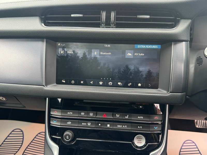 2017 JAGUAR XF 2017 JAGUAR XF