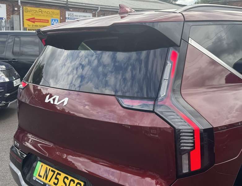 2025 KIA EV9 2025 KIA EV9