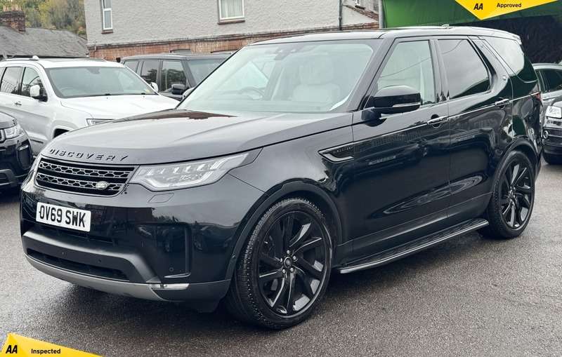 Check out this Land Rover Discovery 2019 Diesel Automatic