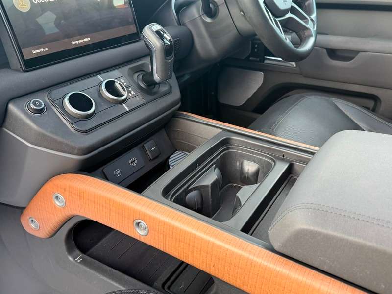 2022 LAND ROVER DEFENDER 2022 LAND ROVER DEFENDER