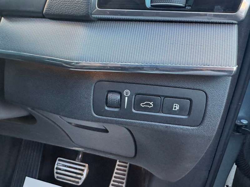 2017 VOLVO XC90 2017 VOLVO XC90