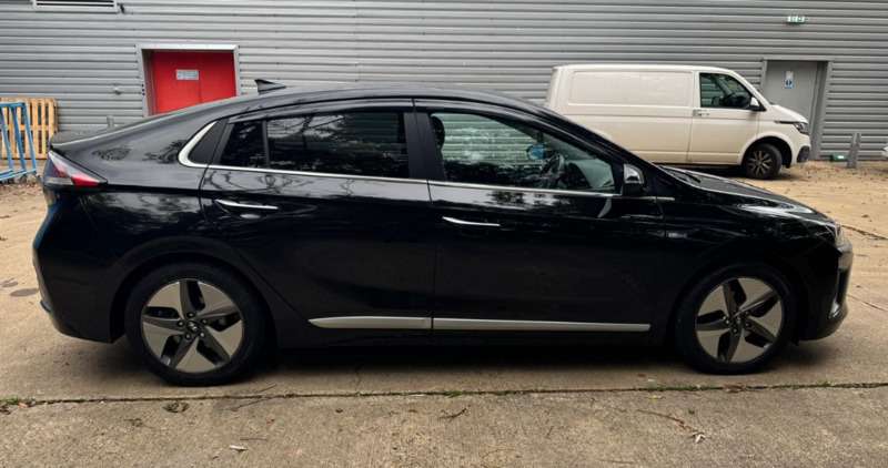 2021 HYUNDAI IONIQ 2021 HYUNDAI IONIQ