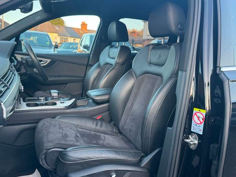 2019 AUDI Q7 2019 AUDI Q7