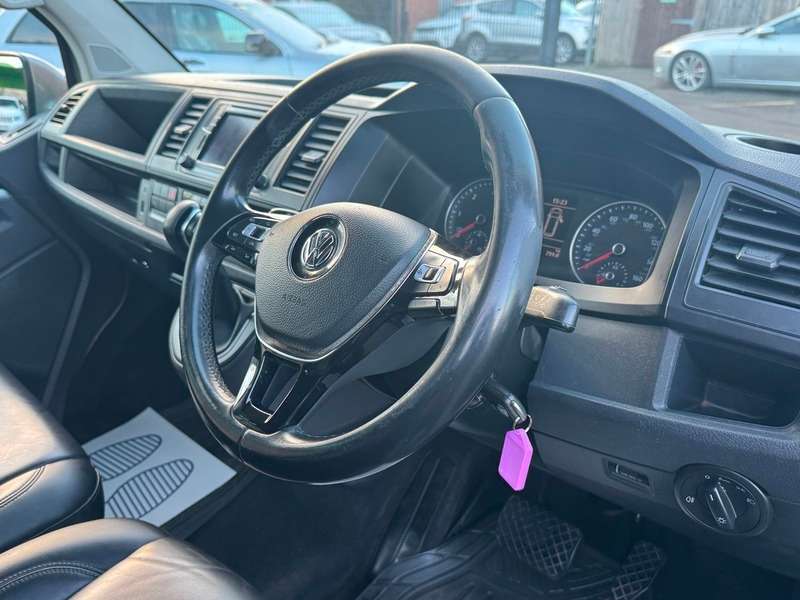 2017 VOLKSWAGEN TRANSPORTER SHUTTLE 2017 VOLKSWAGEN TRANSPORTER SHUTTLE