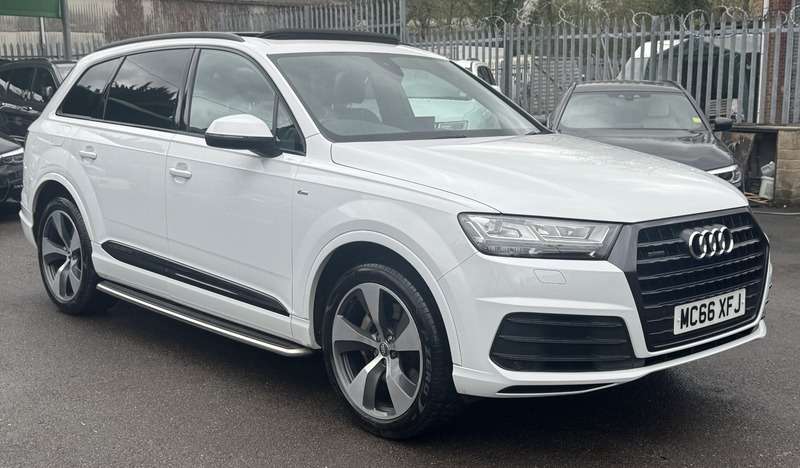 2016 AUDI Q7 2016 AUDI Q7