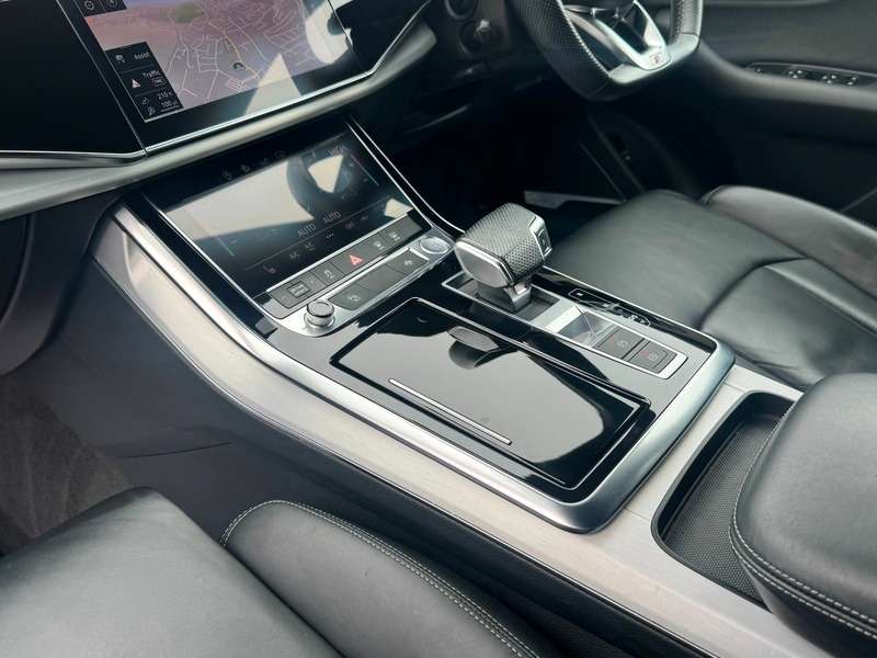 2020 AUDI Q7 2020 AUDI Q7