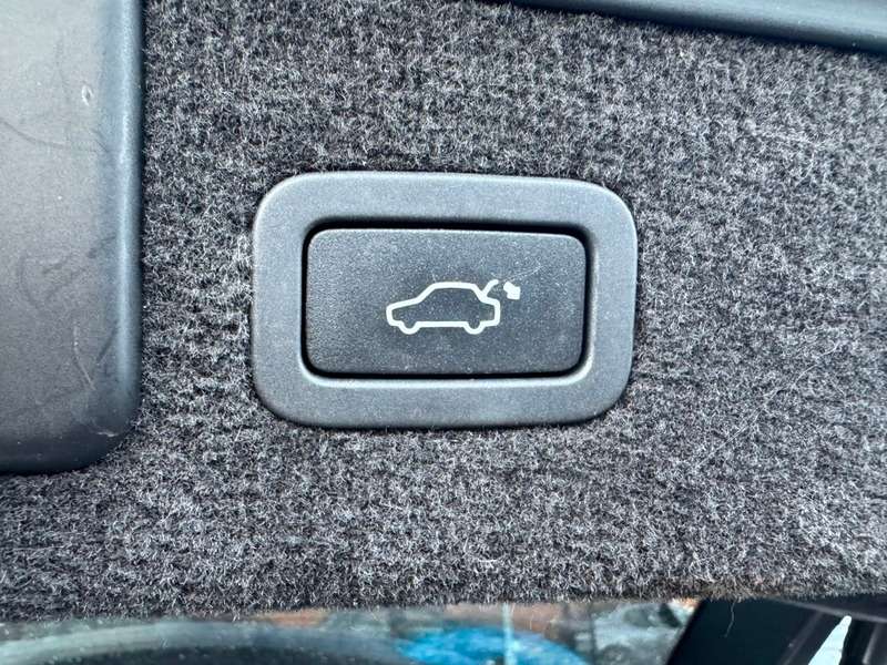 2013 JAGUAR XF 2013 JAGUAR XF