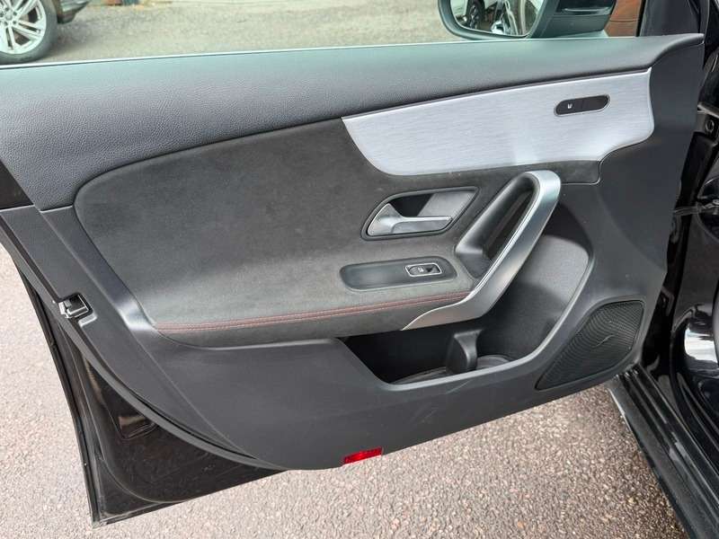 2019 MERCEDES-BENZ A CLASS 2019 MERCEDES-BENZ A CLASS