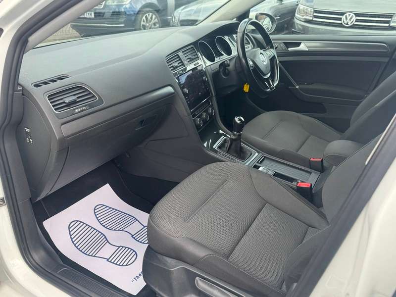 2019 VOLKSWAGEN GOLF 2019 VOLKSWAGEN GOLF