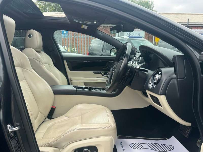 2018 JAGUAR XJ 2018 JAGUAR XJ