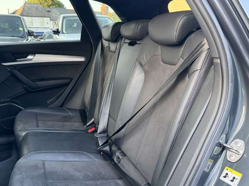2017 AUDI Q5 2017 AUDI Q5