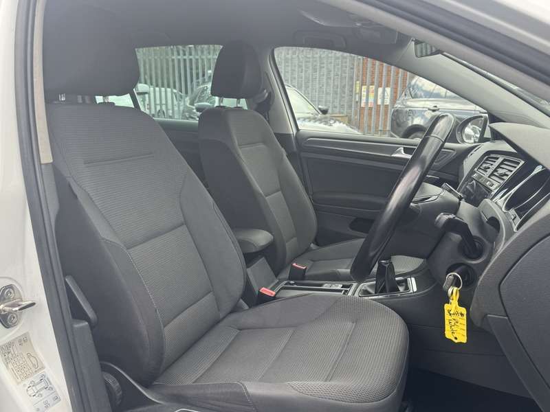2019 VOLKSWAGEN GOLF 2019 VOLKSWAGEN GOLF