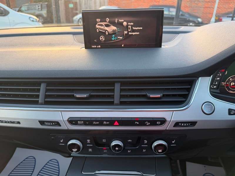 2019 AUDI Q7 2019 AUDI Q7