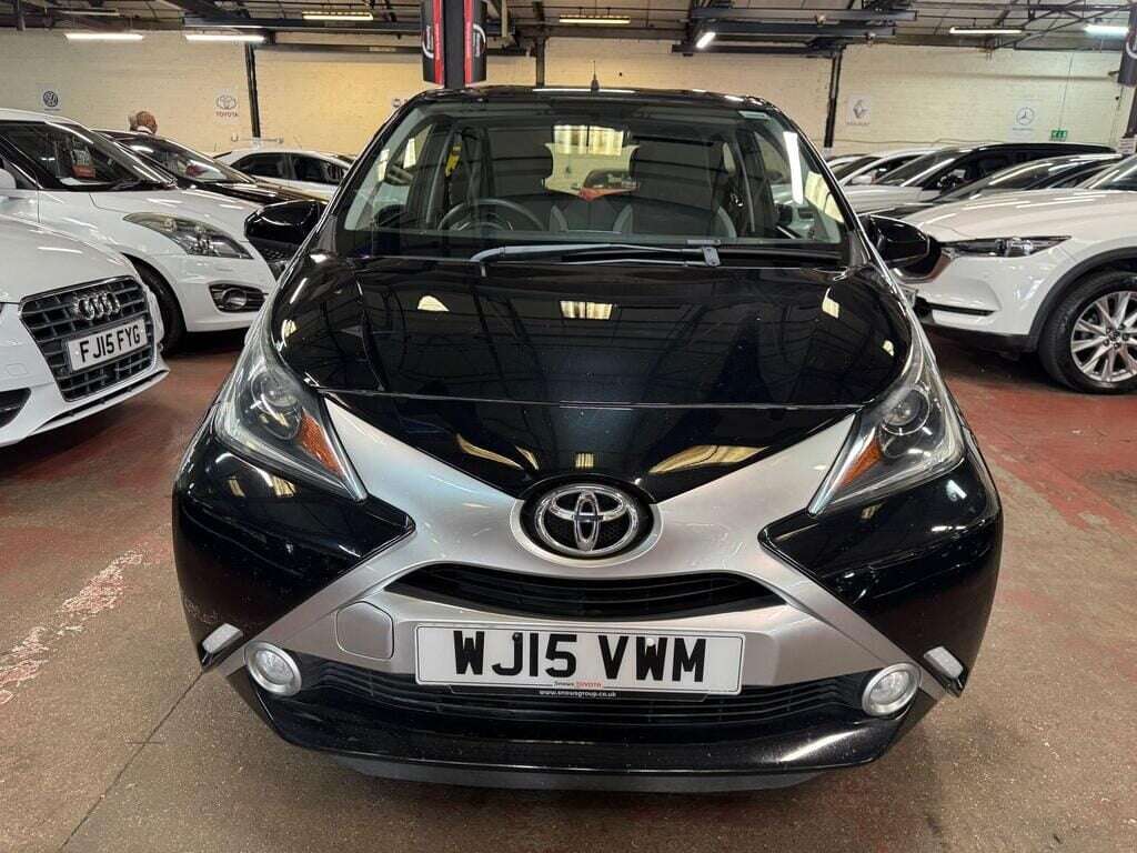 A 2015 TOYOTA AYGO VVT-I X-CLUSIV A 2015 TOYOTA AYGO VVT-I X-CLUSIV
