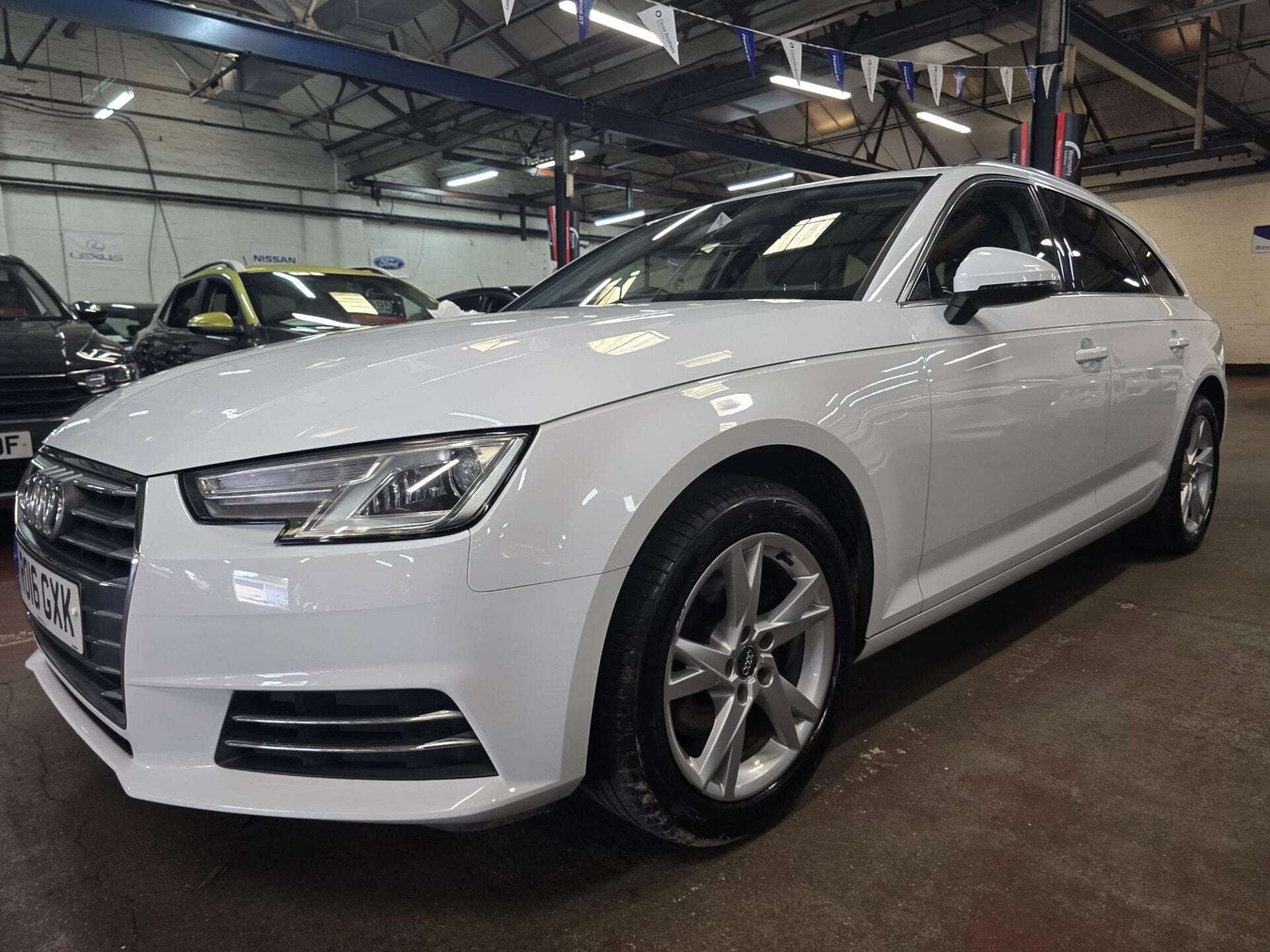 A 2016 AUDI A4 TFSI SPORT A 2016 AUDI A4 TFSI SPORT