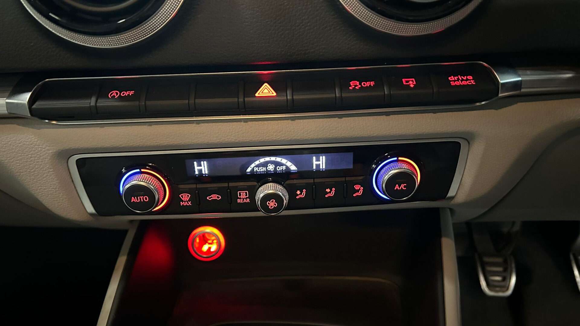 2016 AUDI A3 2016 AUDI A3