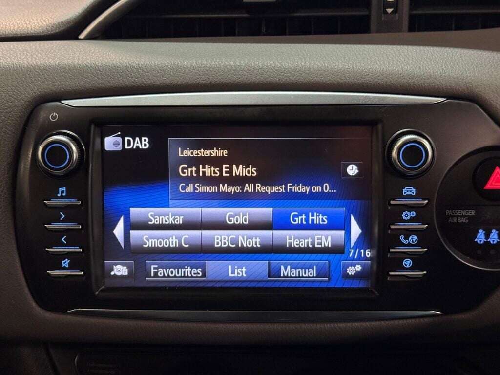 2018 TOYOTA YARIS 2018 TOYOTA YARIS