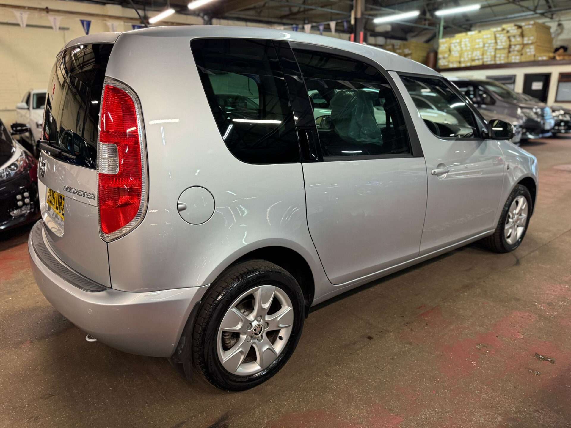 A 2015 SKODA ROOMSTER SE TSI A 2015 SKODA ROOMSTER SE TSI