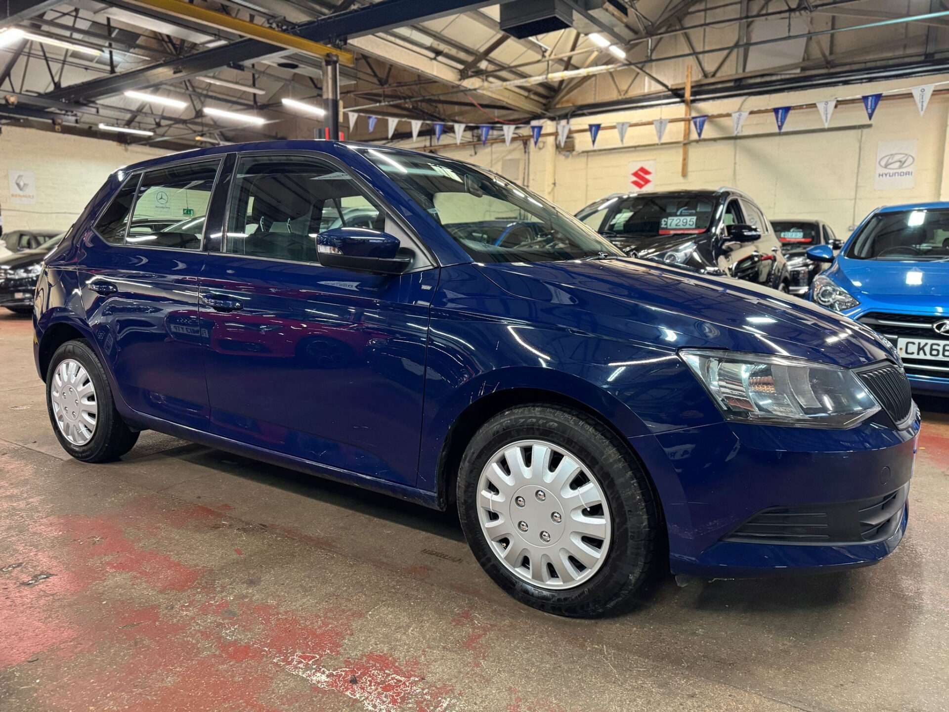 A 2016 SKODA FABIA S MPI A 2016 SKODA FABIA S MPI