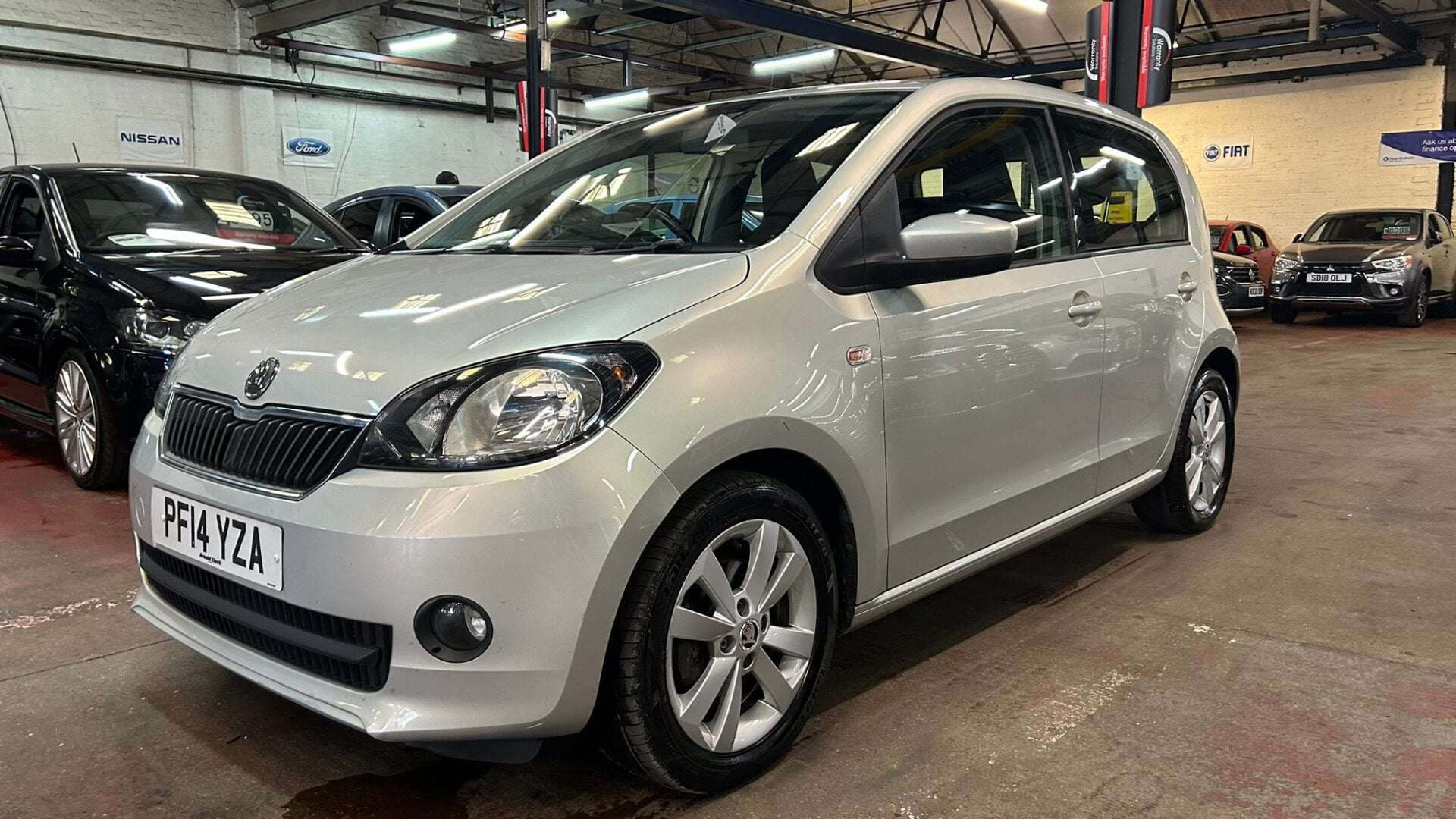 A 2014 SKODA CITIGO ELEGANCE GREENTECH A 2014 SKODA CITIGO ELEGANCE GREENTECH