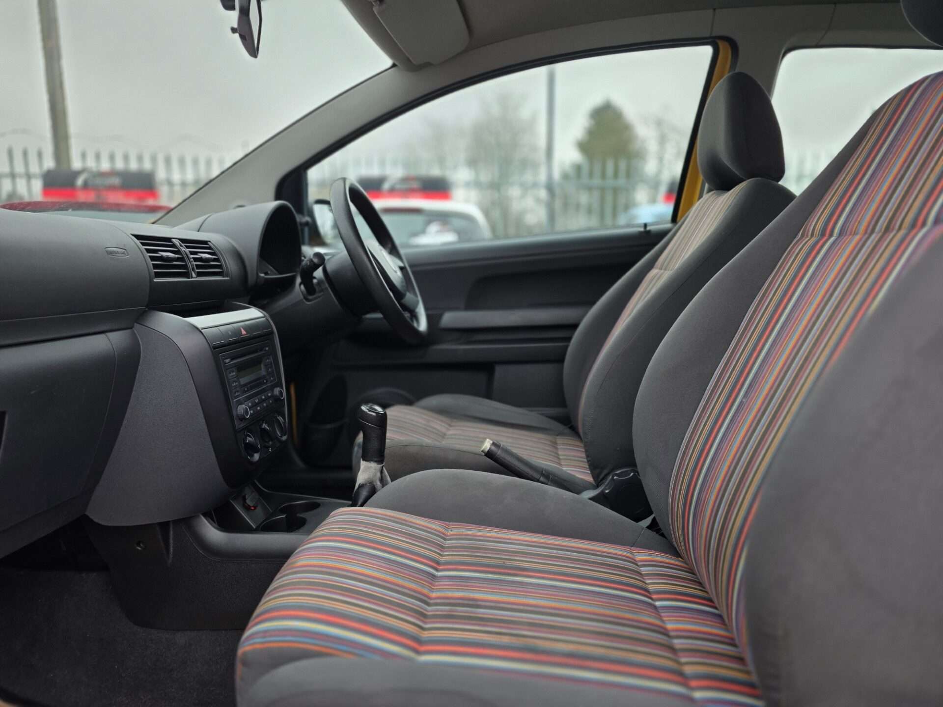 2006 VOLKSWAGEN FOX 2006 VOLKSWAGEN FOX