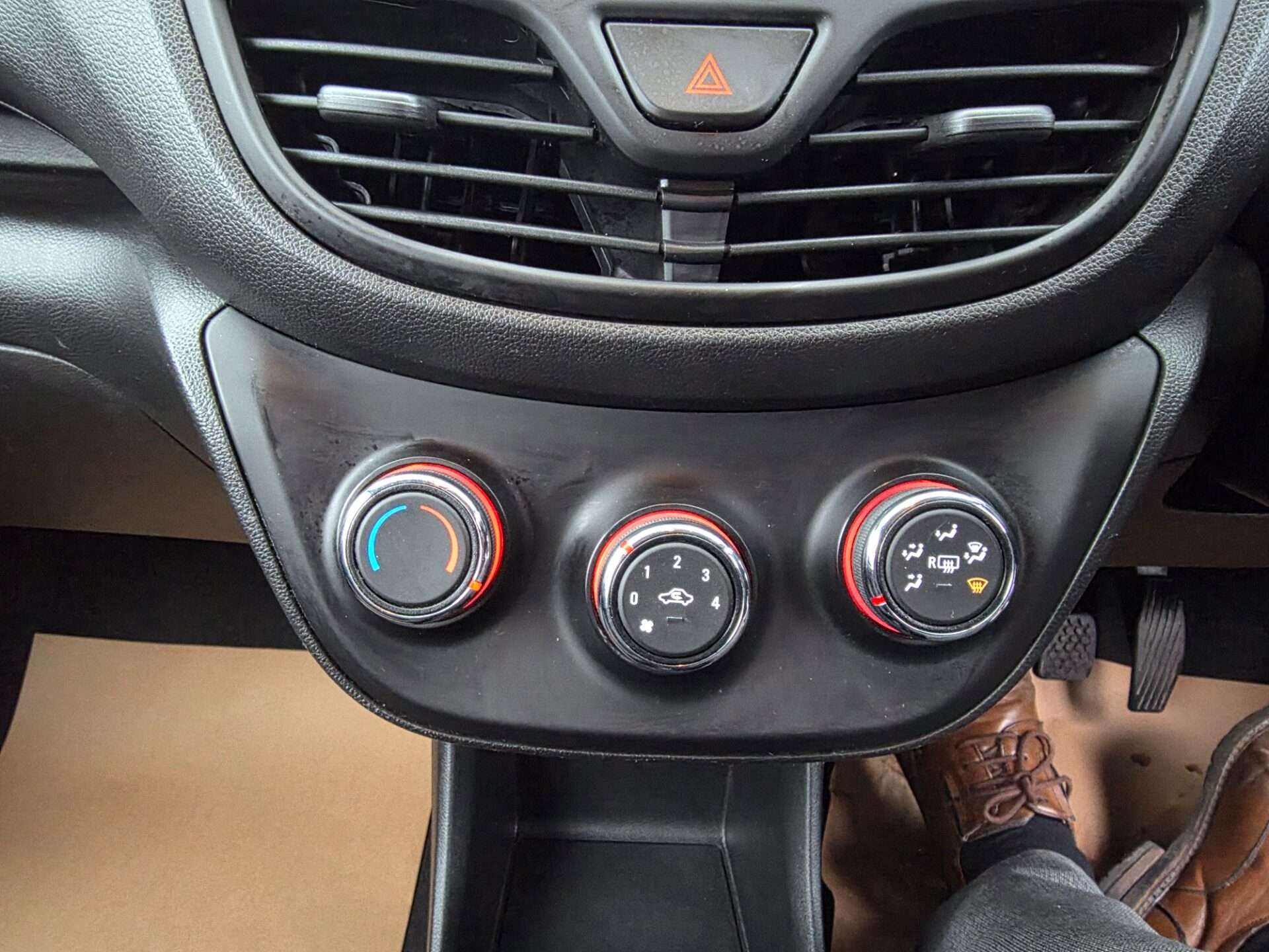 2017 VAUXHALL VIVA 2017 VAUXHALL VIVA