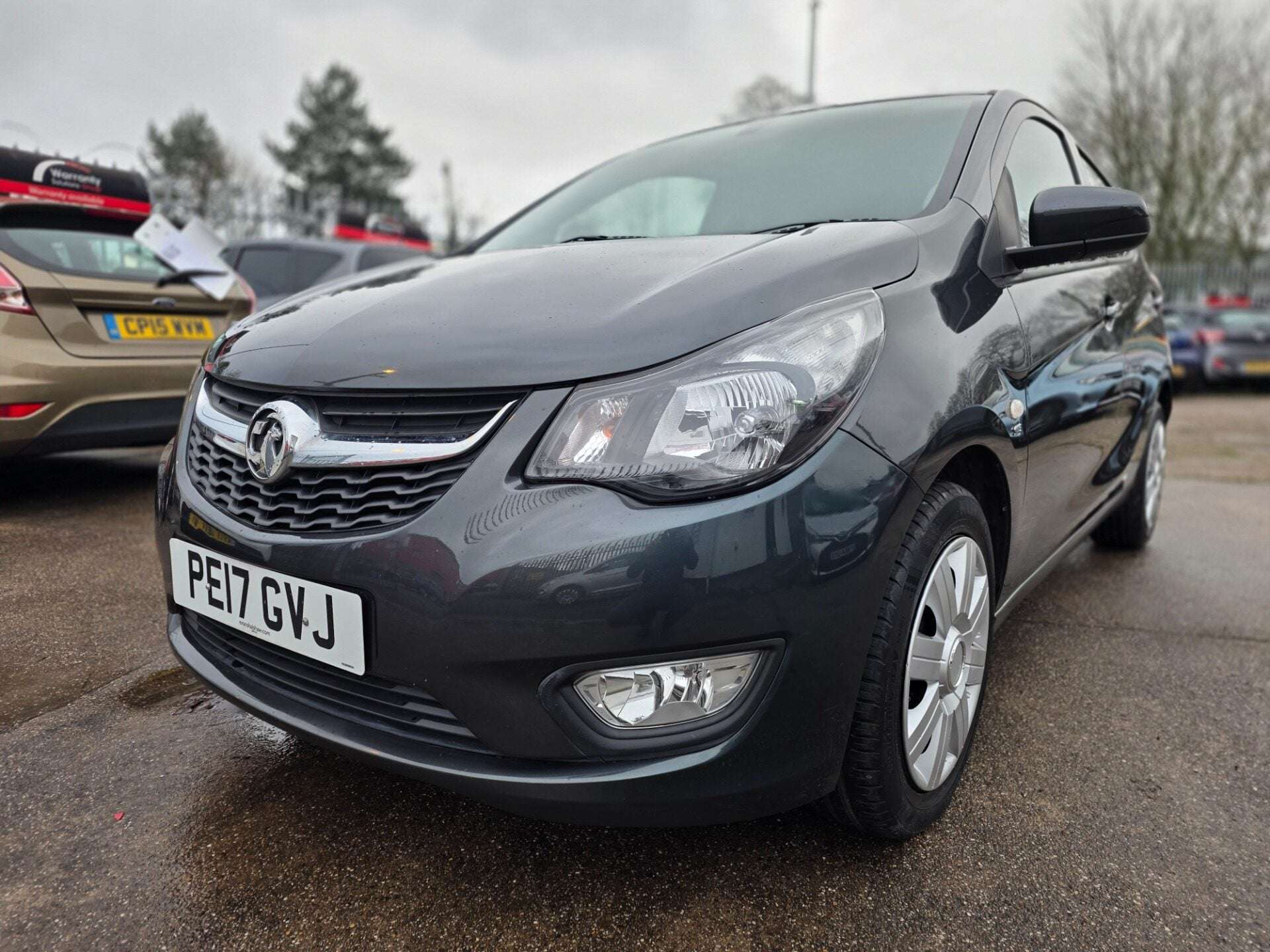 A 2017 VAUXHALL VIVA SE A 2017 VAUXHALL VIVA SE