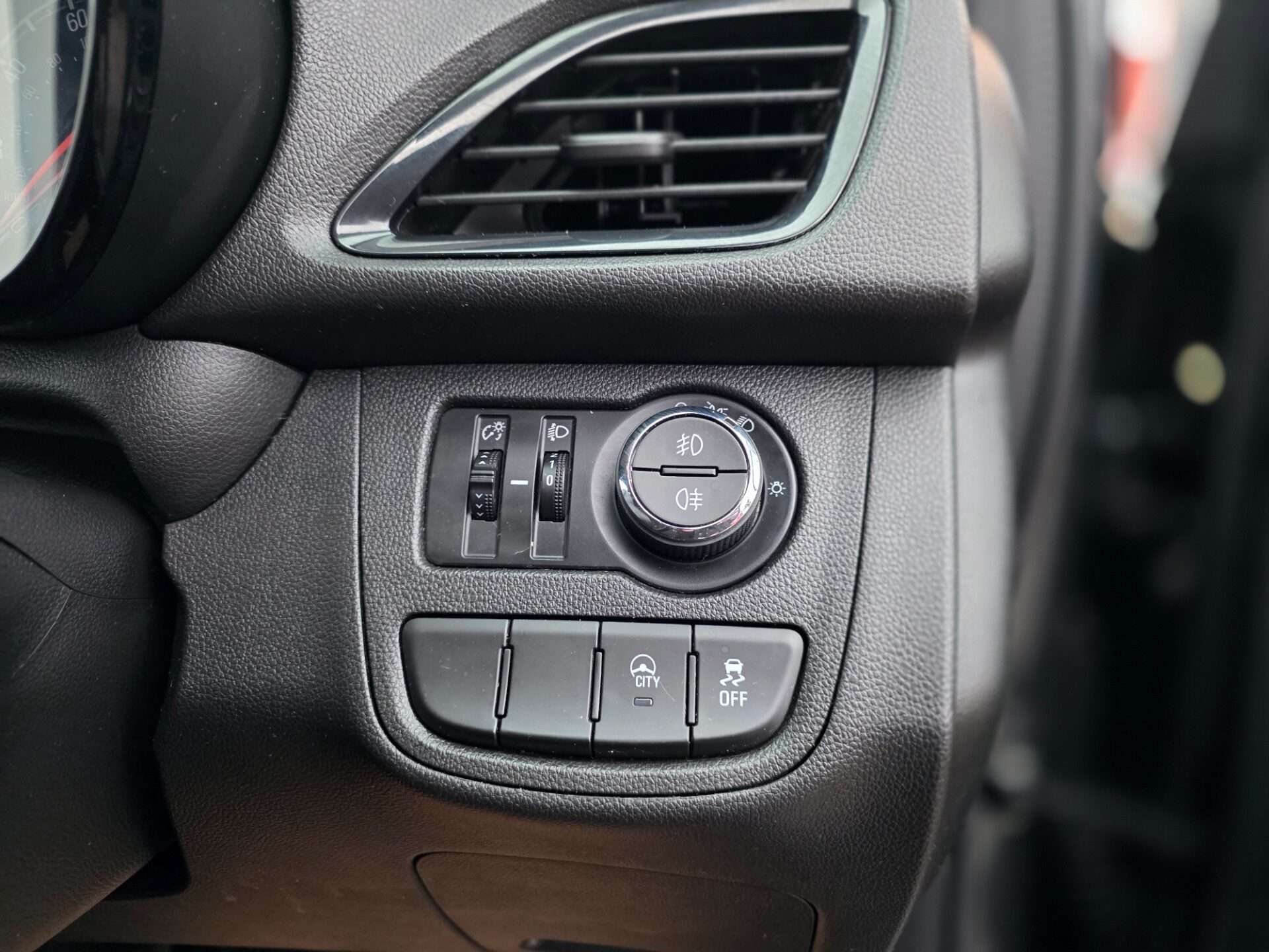 2017 VAUXHALL VIVA 2017 VAUXHALL VIVA