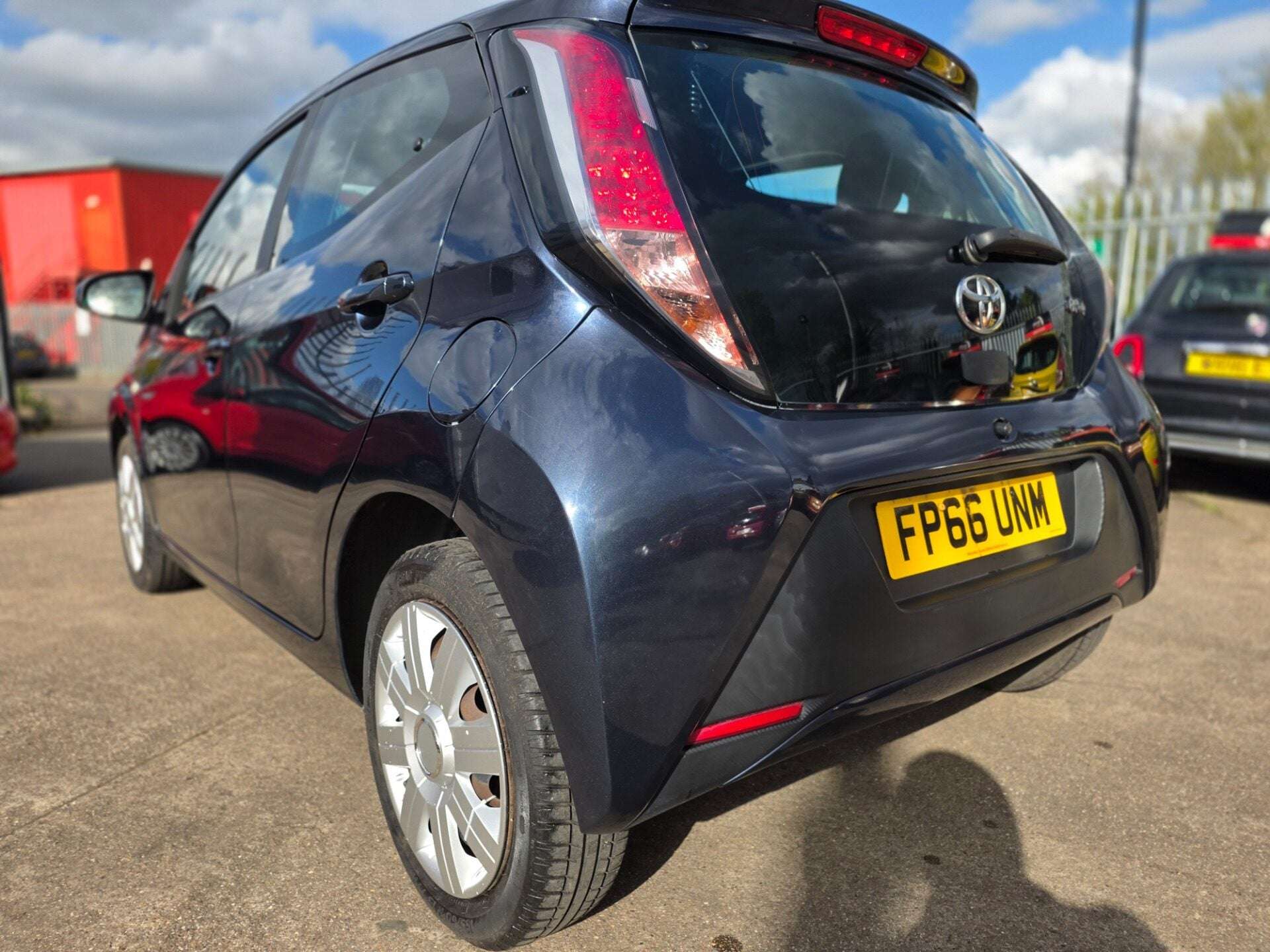 2016 TOYOTA AYGO 2016 TOYOTA AYGO