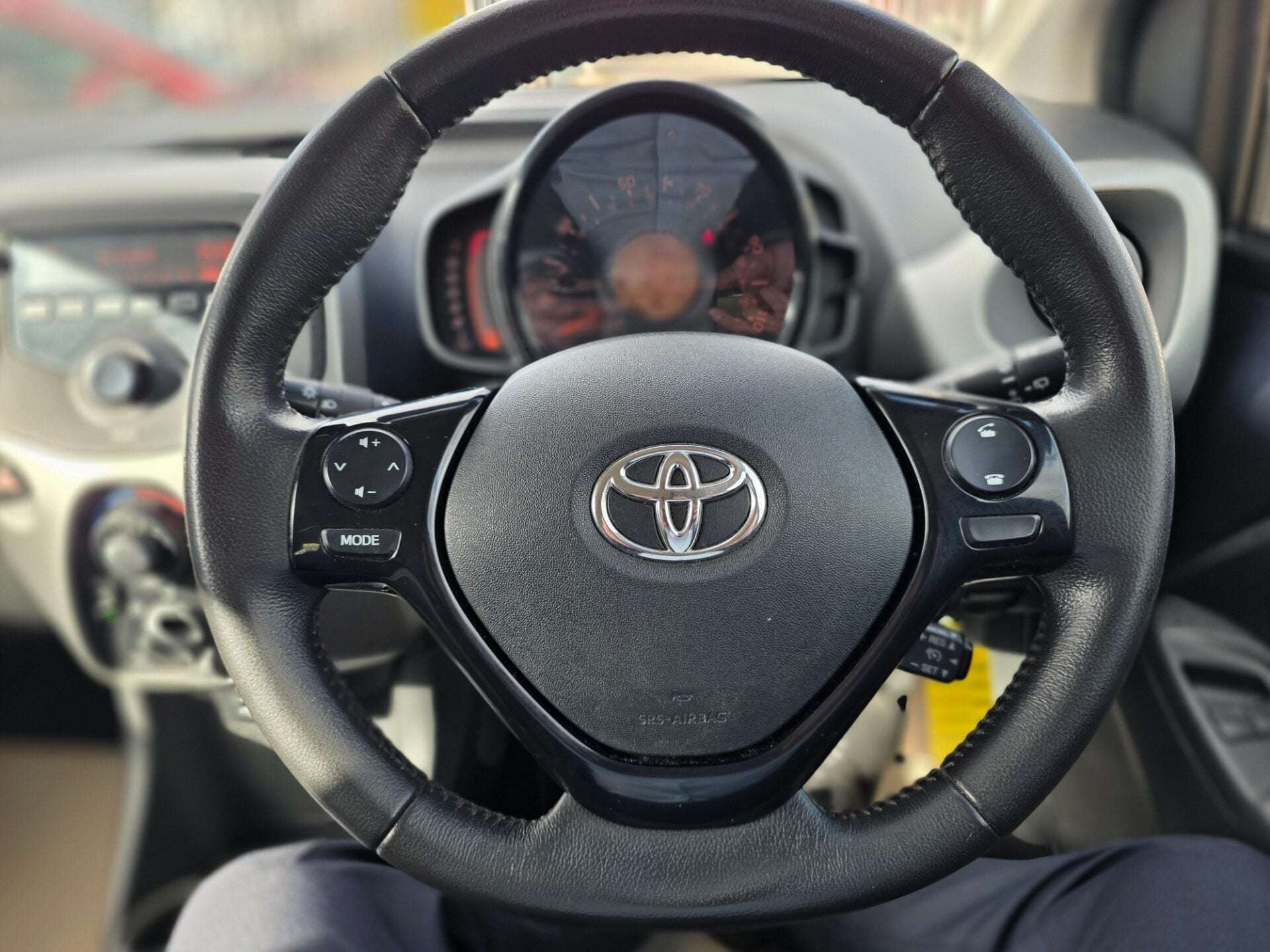 2016 TOYOTA AYGO 2016 TOYOTA AYGO