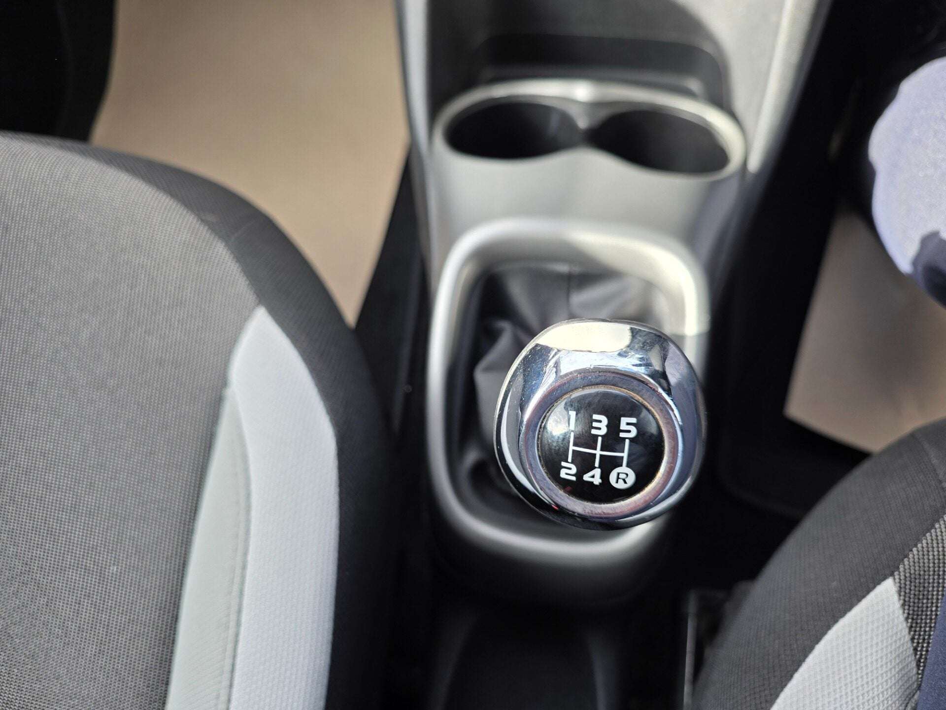 2016 TOYOTA AYGO 2016 TOYOTA AYGO